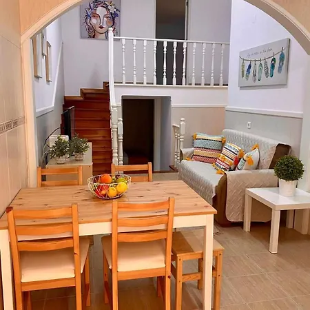 Typical House * Назаре